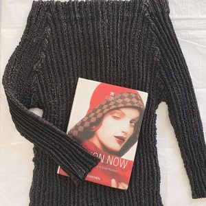 Quarter sleeve chic top